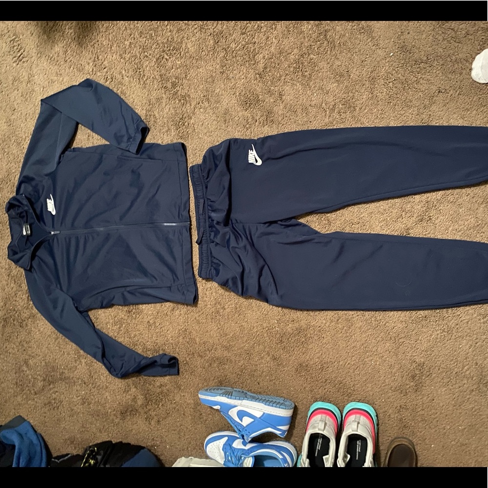 Large Blue Nike Warm Up/Track Suit (sweat shirt sweat pants combo)